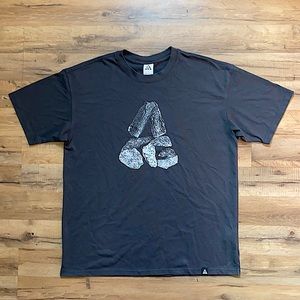Nike ACG Dark Gray Stone Graphic Tee